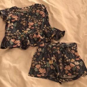 Matching set Flower print size 12 m